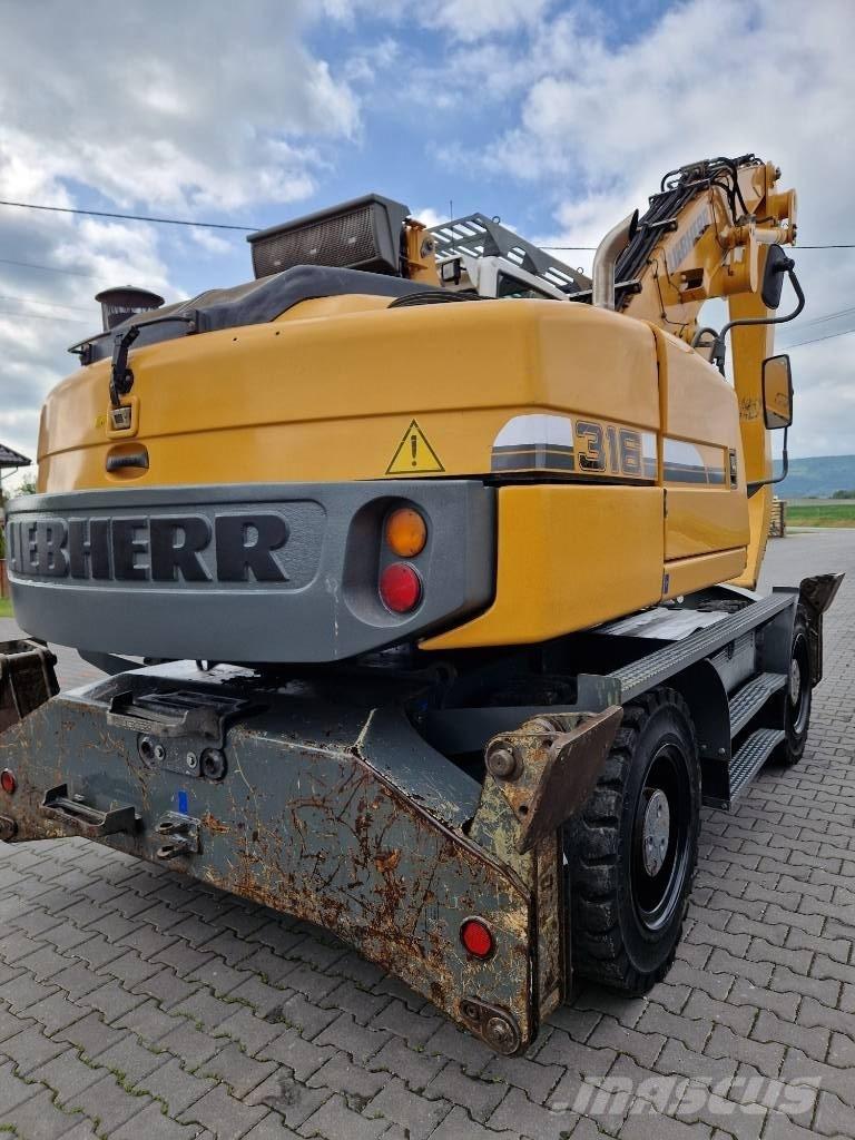 Liebherr 316 Lastik tekerli ekskavatörler