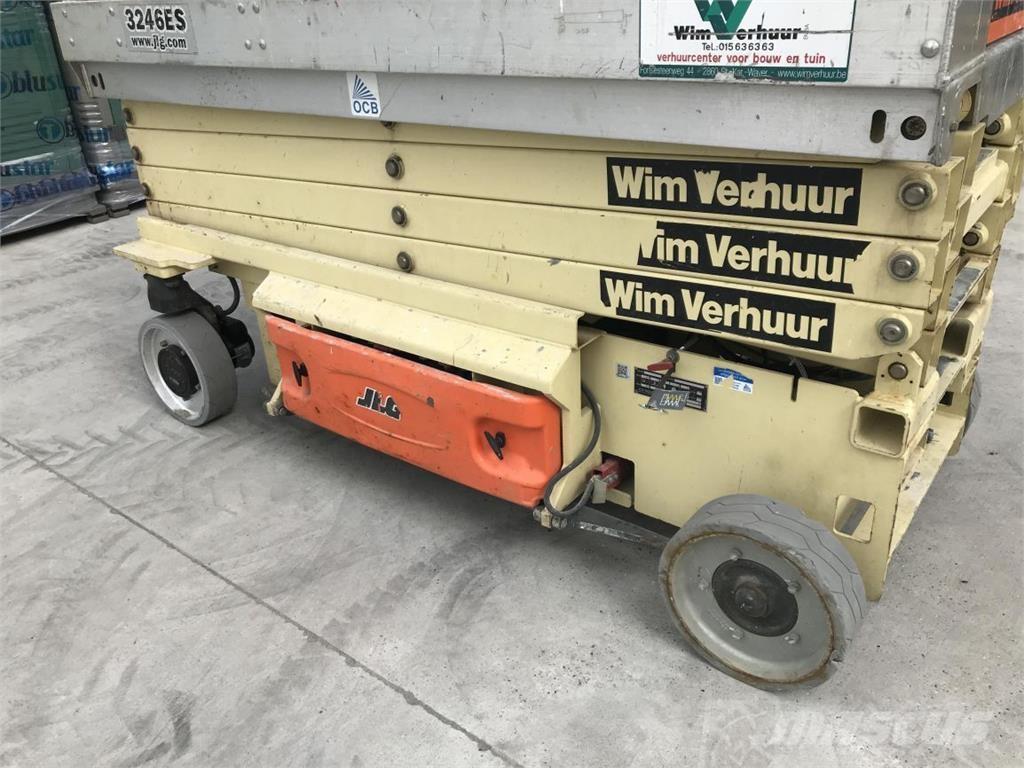 JLG 3246ES (1240) Makasli platformlar