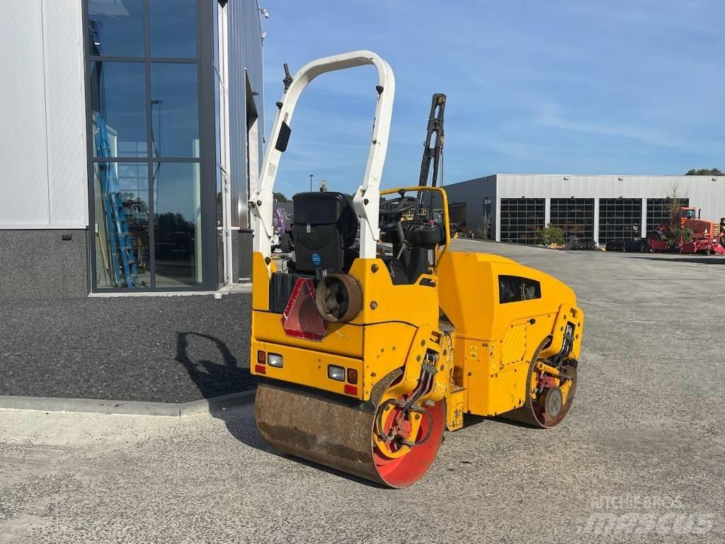 Bomag BW 100 AD-4 Çift tamburlu silindirler