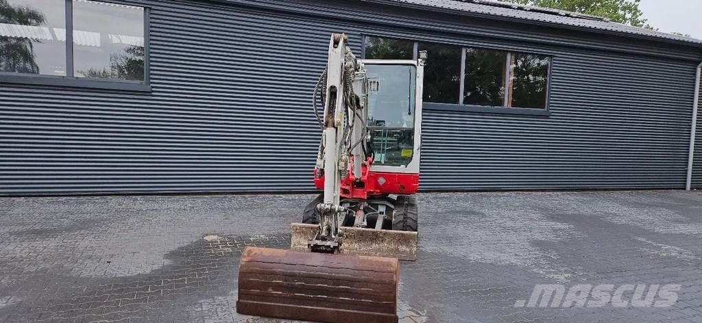 Takeuchi TB228 Mini ekskavatörler, 7 tona dek