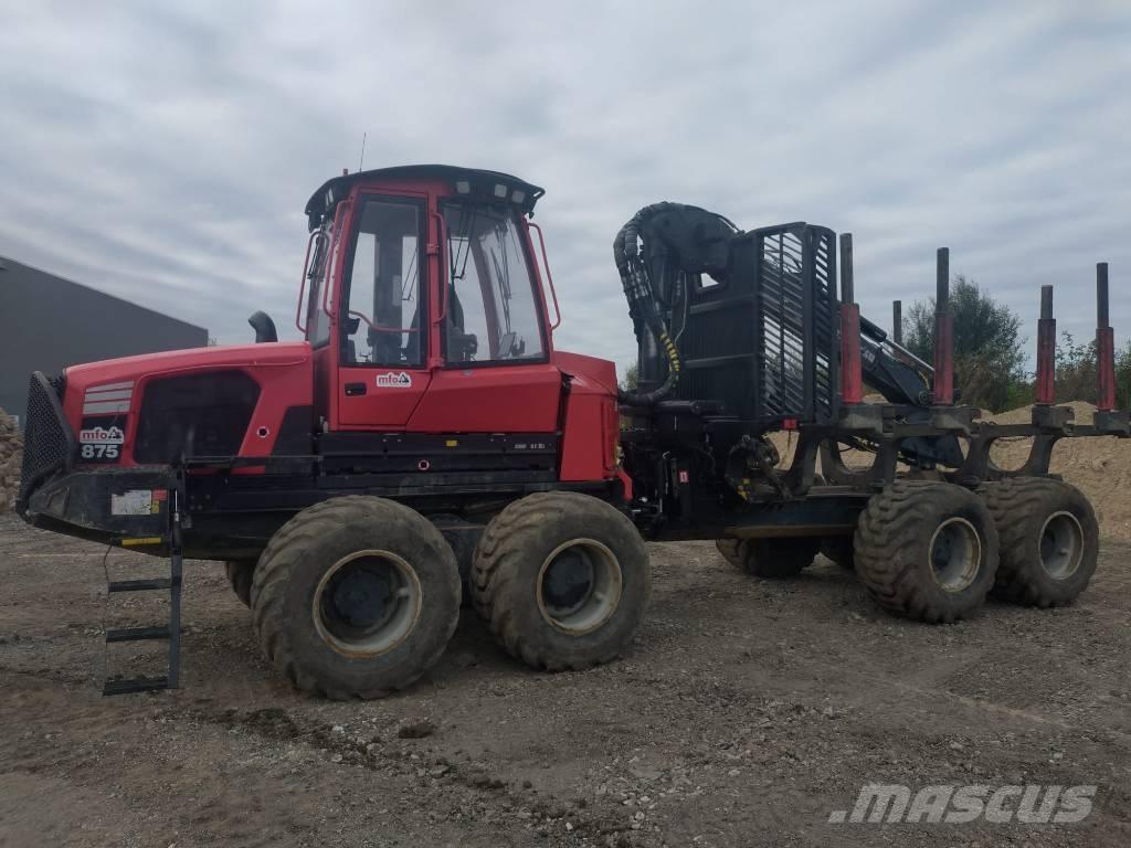 Komatsu 875 Tomruk yükleyici traktörler