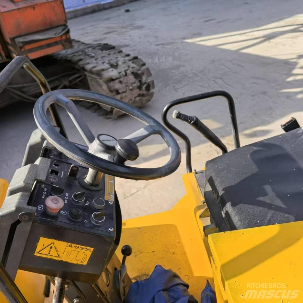 Dynapac CC 142 Tek tamburlu silindirler