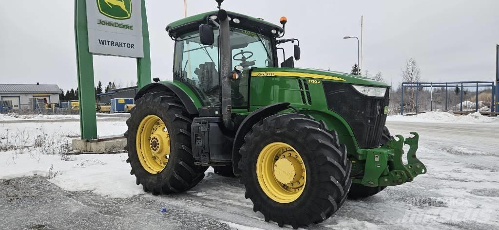 John Deere 7230 R Traktörler