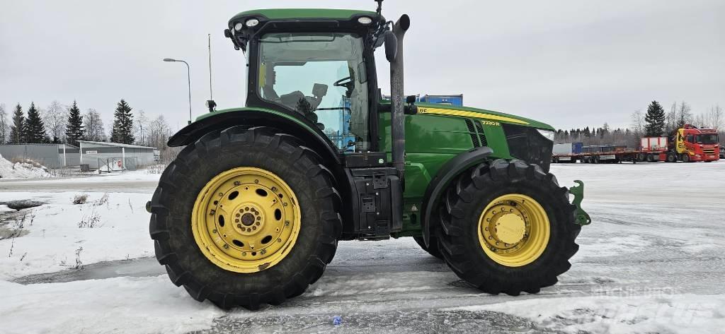 John Deere 7230 R Traktörler