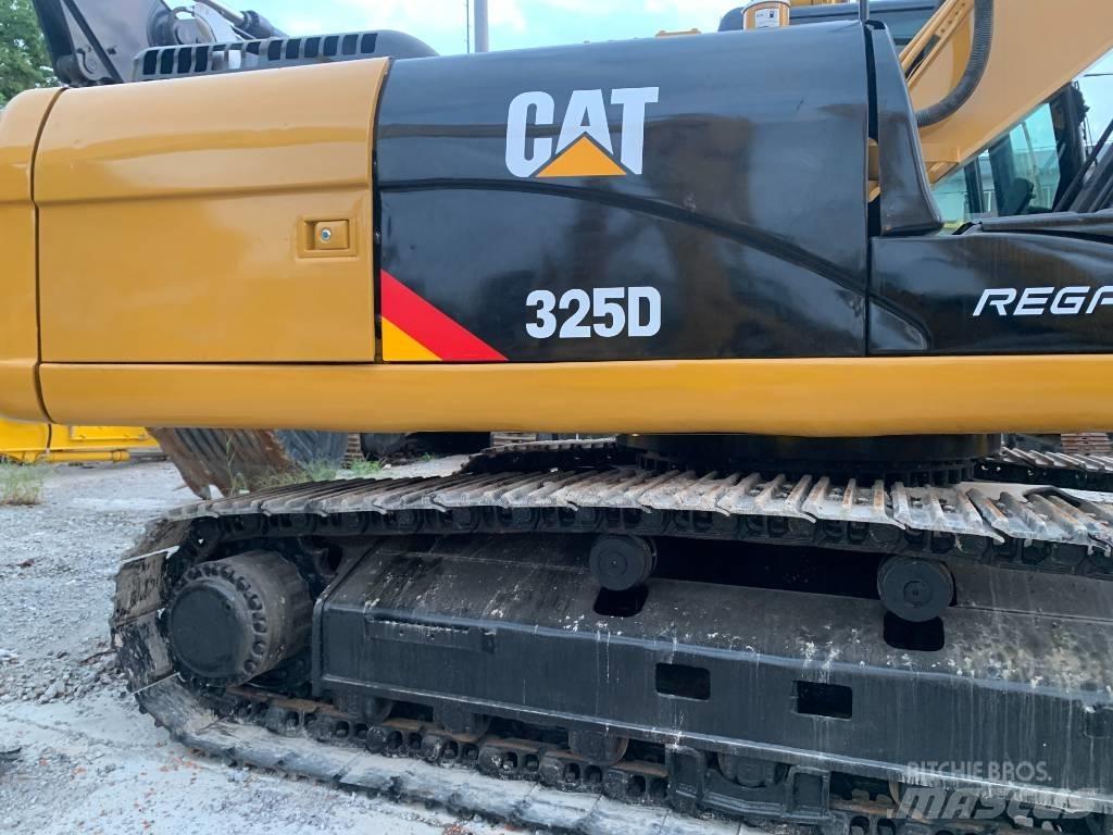 CAT 325 D Paletli ekskavatörler