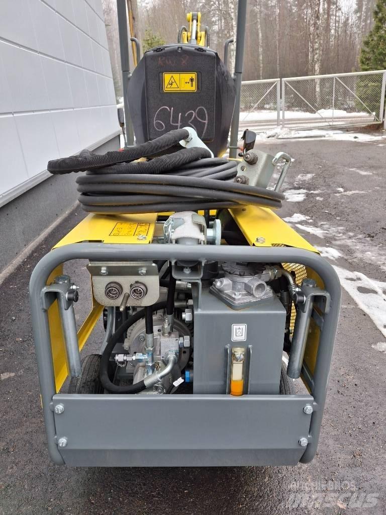 Wacker Neuson 803 Mini ekskavatörler, 7 tona dek