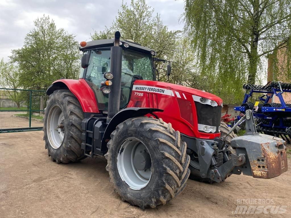 Massey Ferguson 7726 Traktörler