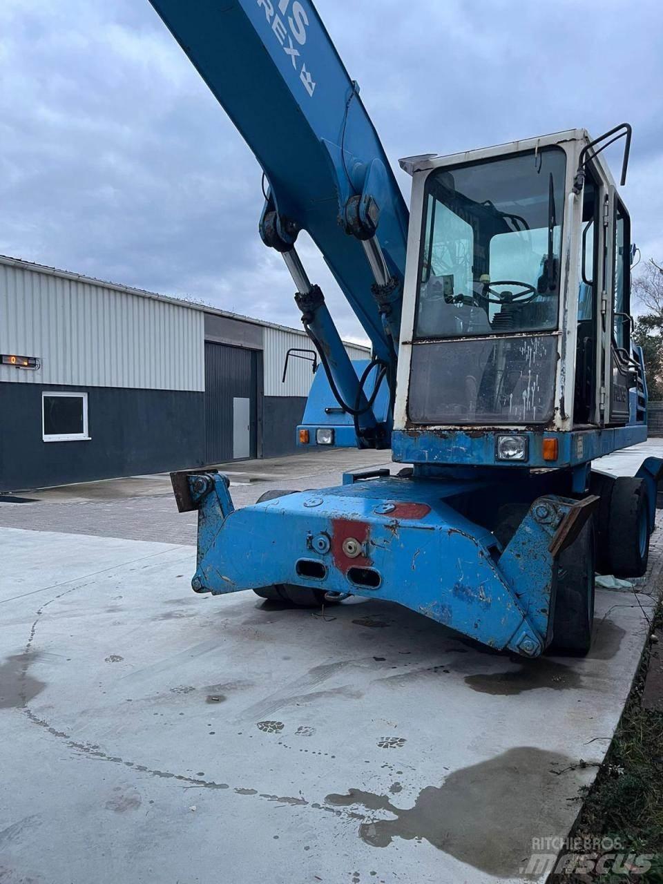 Fuchs MHL 331 Lastik tekerli ekskavatörler