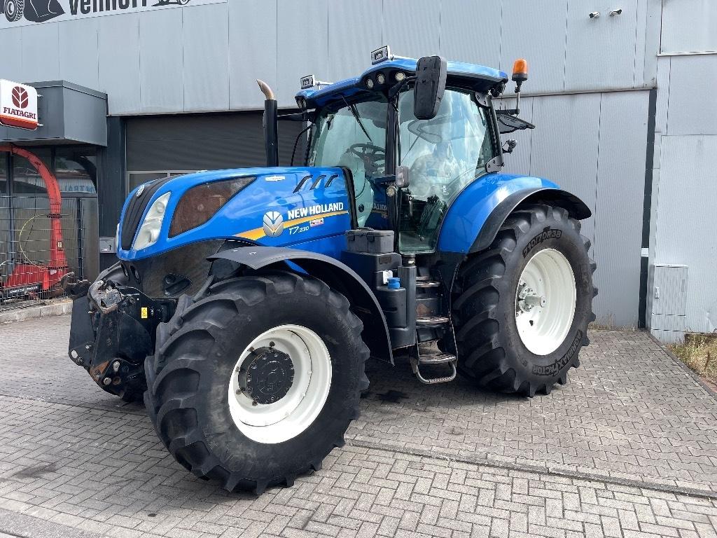 New Holland T 7.230 Traktörler