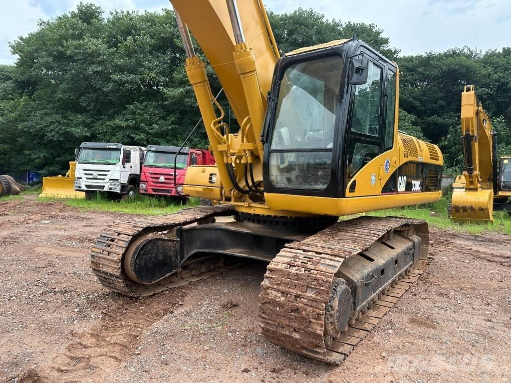 CAT 330 CL Paletli ekskavatörler