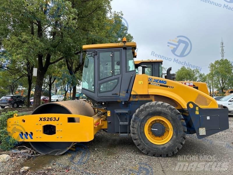 XCMG XS263J Tek tamburlu silindirler