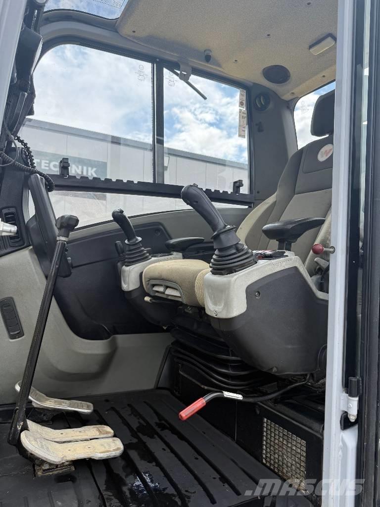 Wacker Neuson ET 145 Paletli ekskavatörler