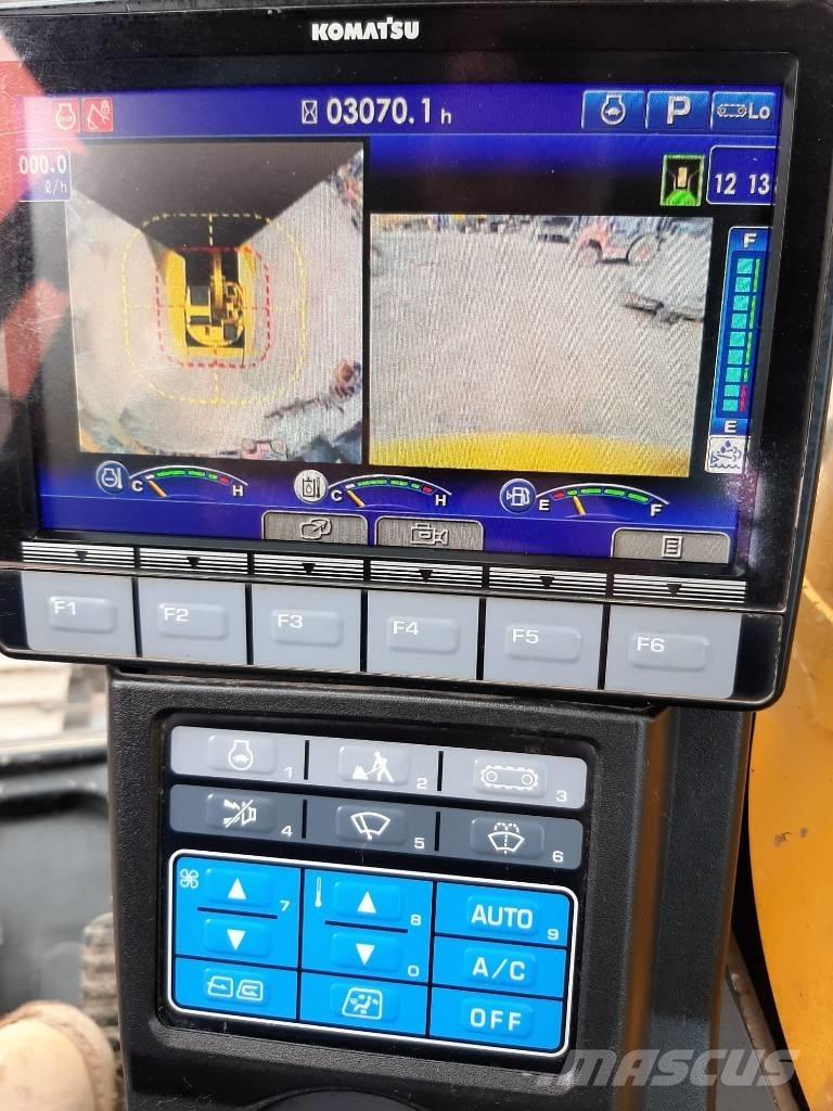 Komatsu PC 138 US-11 Paletli ekskavatörler