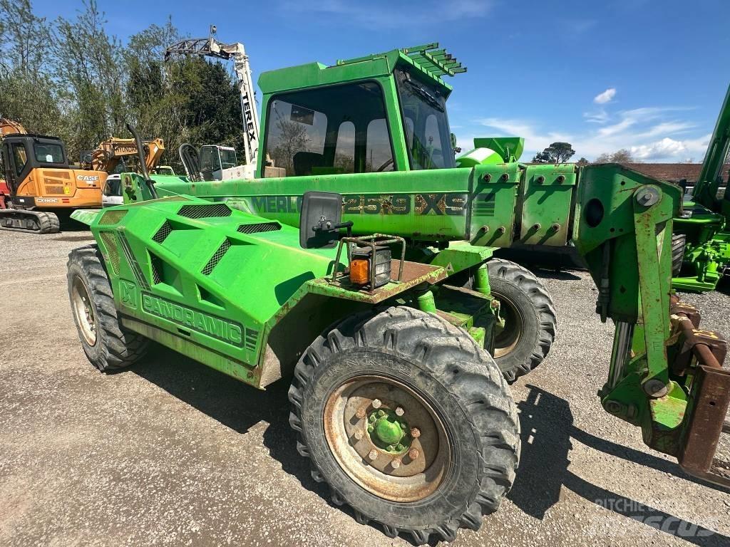 Merlo P 25.9 Teleskopik yükleyiciler