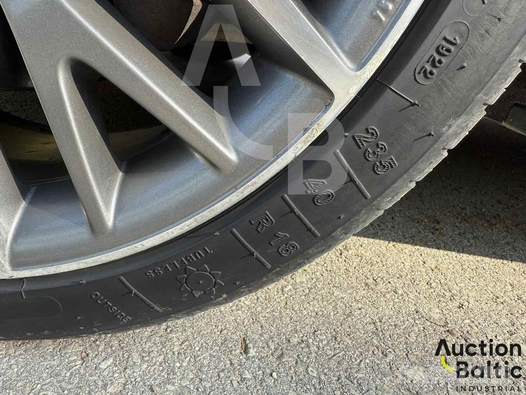 Audi A4 Otomobiller