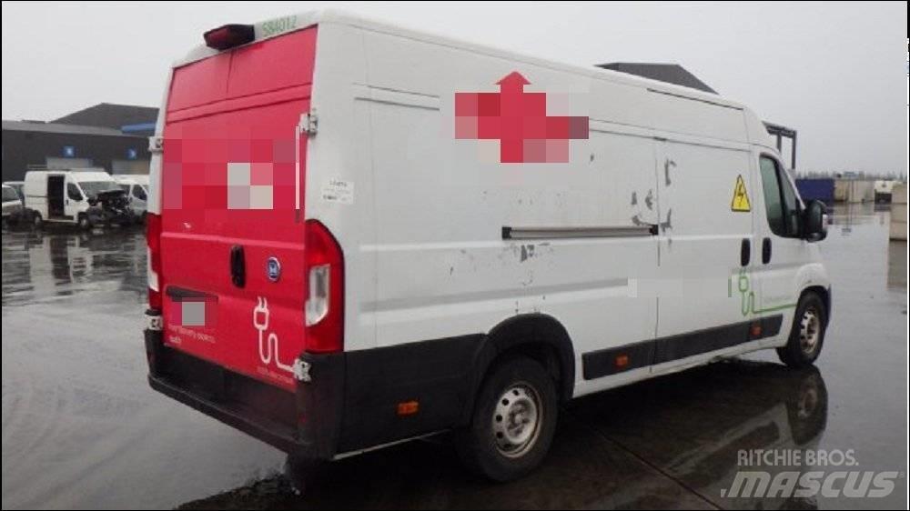Fiat Ducato Kapali kasa kamyonetler