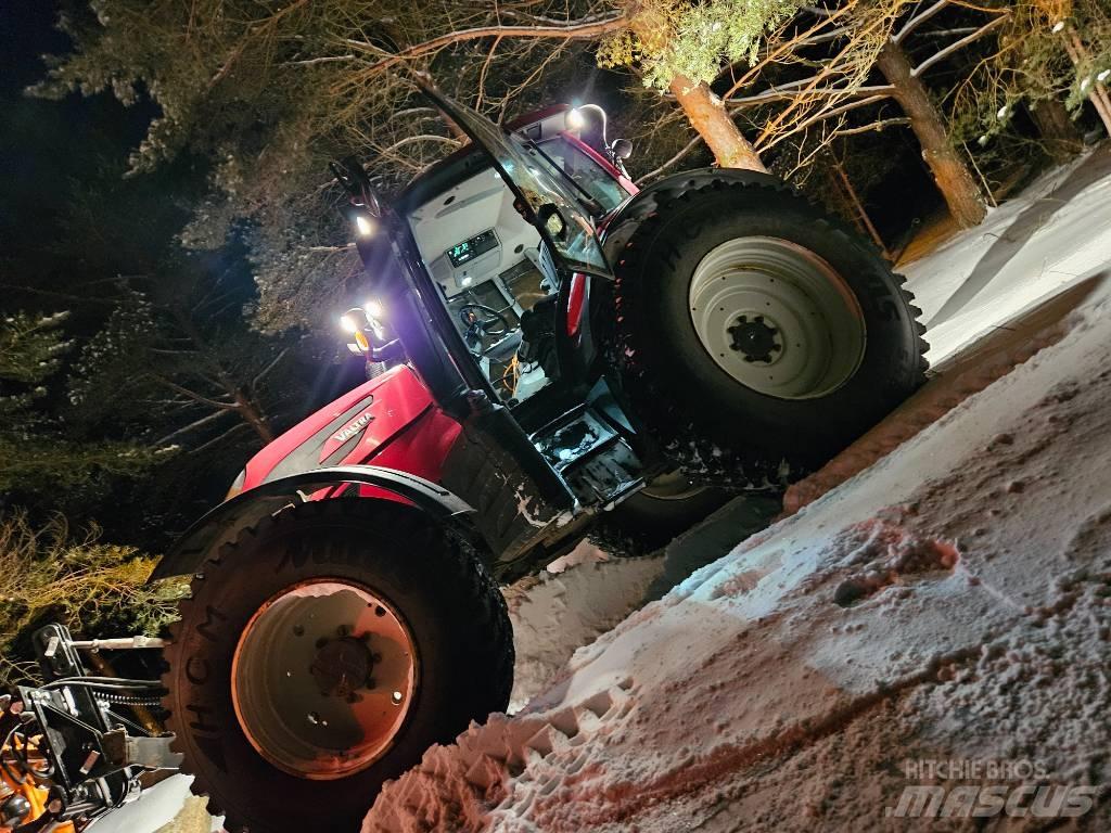 Valtra N154 Traktörler