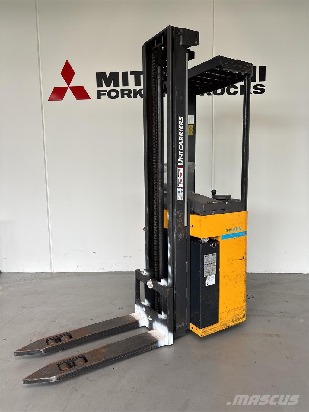 Atlet A160 Akülü depo ekipmanları