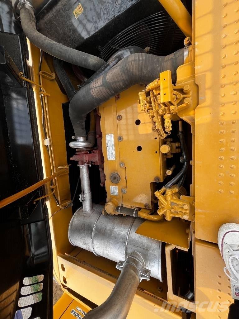 CAT 320 D Paletli ekskavatörler