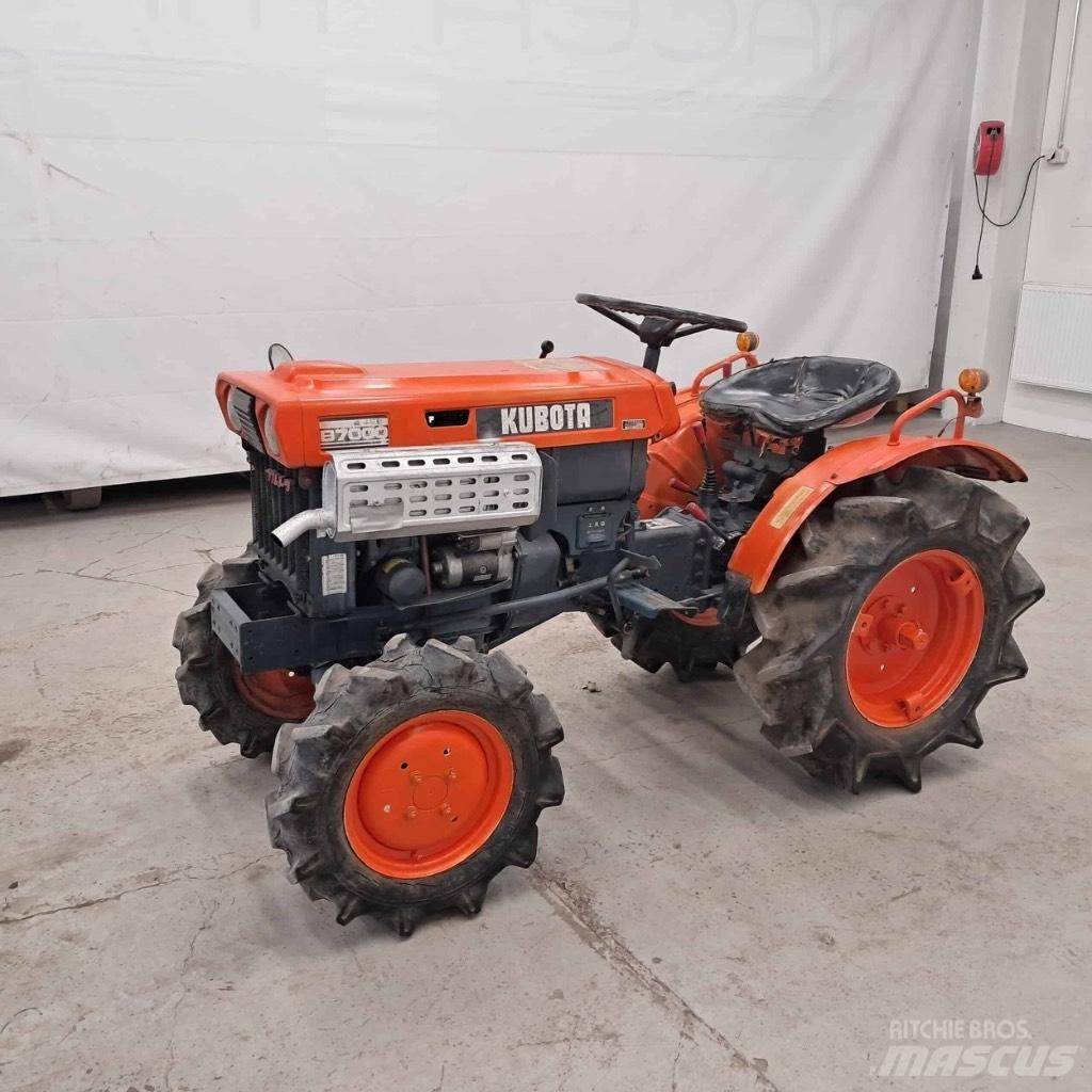 Kubota B 7000 Traktörler