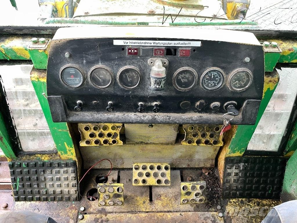 Hanomag D 600 D Paletli dozerler