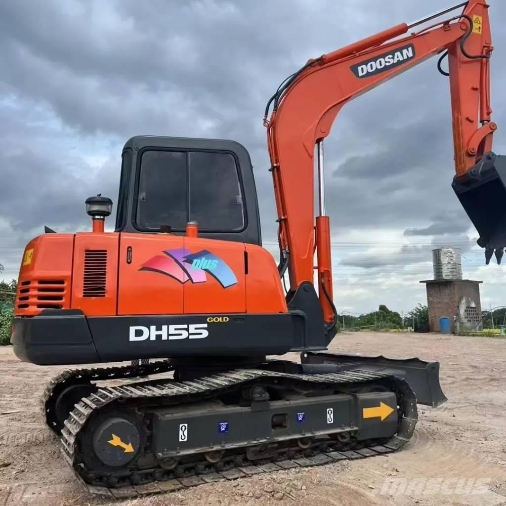 Doosan DH55 Mini ekskavatörler, 7 tona dek