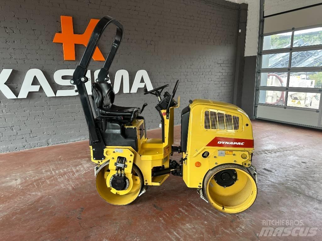 Dynapac CC 900 S Çift tamburlu silindirler