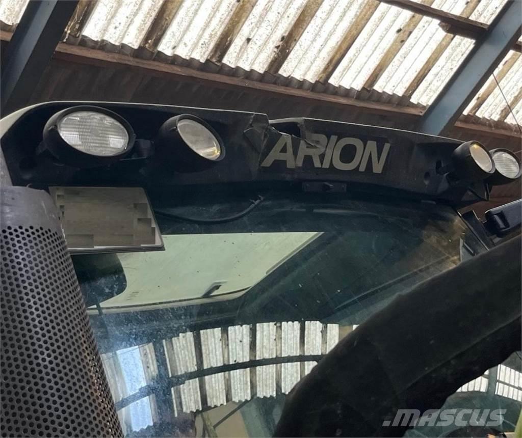 CLAAS Arion 420 Traktörler
