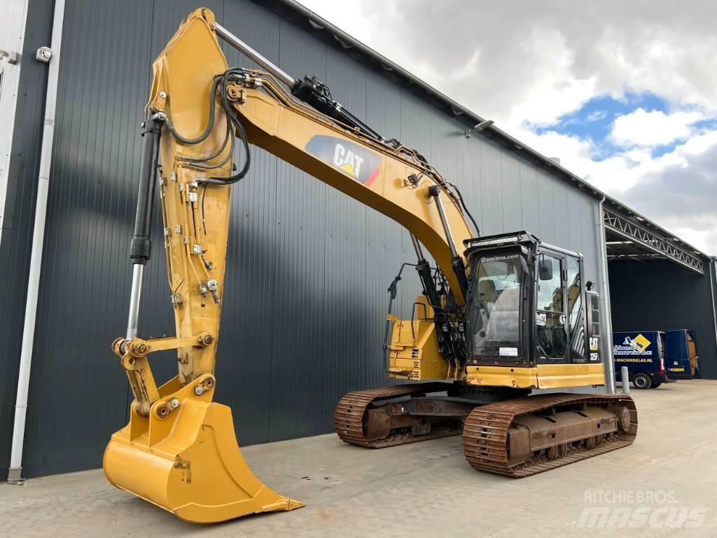 CAT 325F LCR Paletli ekskavatörler