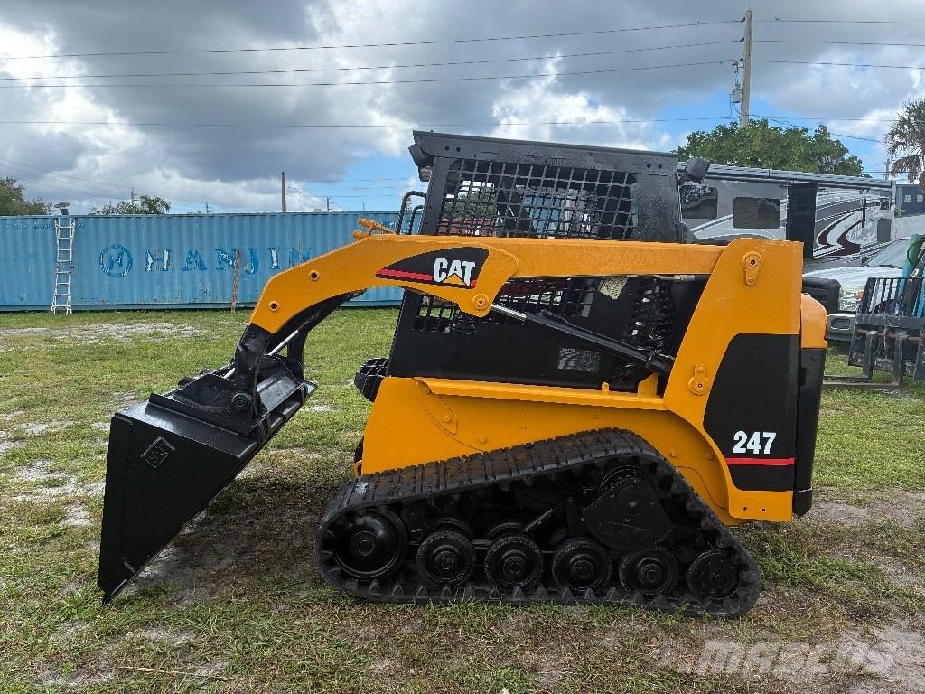 CAT 247 Skid steer loderler