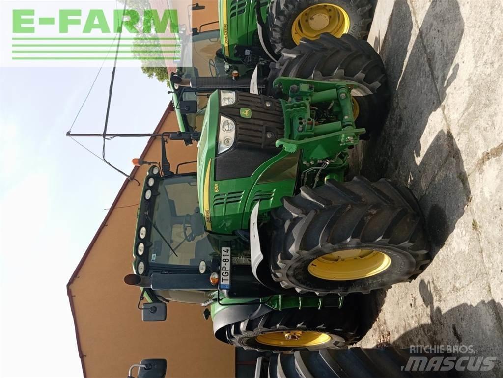 John Deere 6215R Traktörler