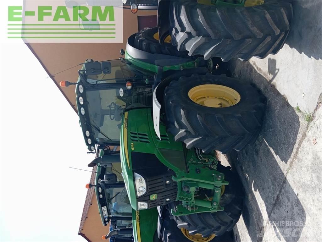 John Deere 6215R Traktörler