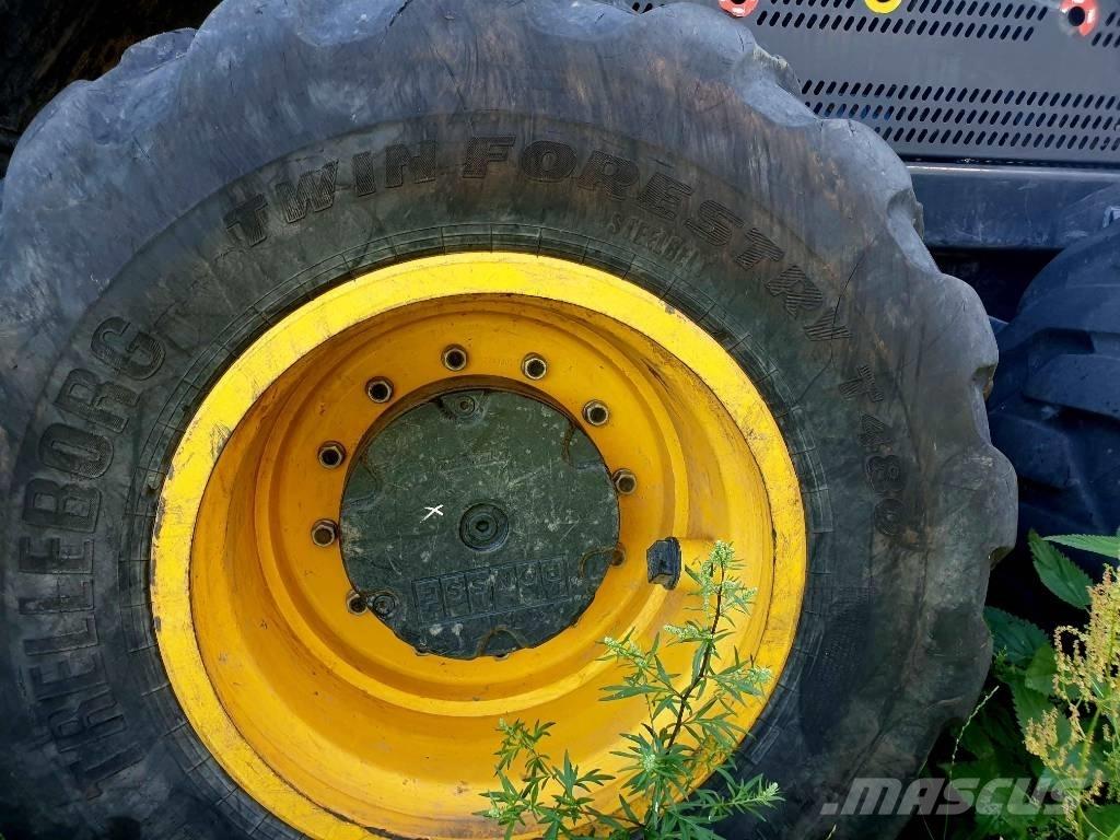 Ponsse Buffalo Tomruk yükleyici traktörler