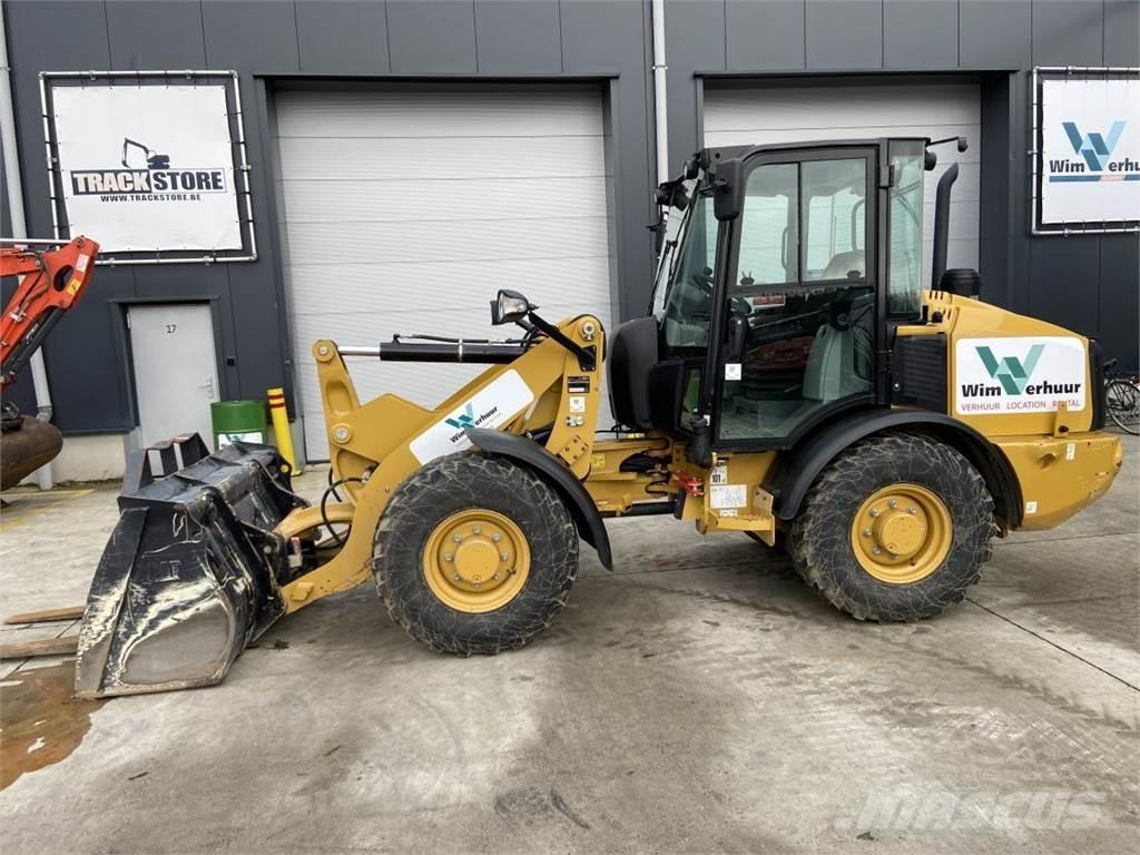 CAT 906M (7164) Çok amaçlı yükleyiciler