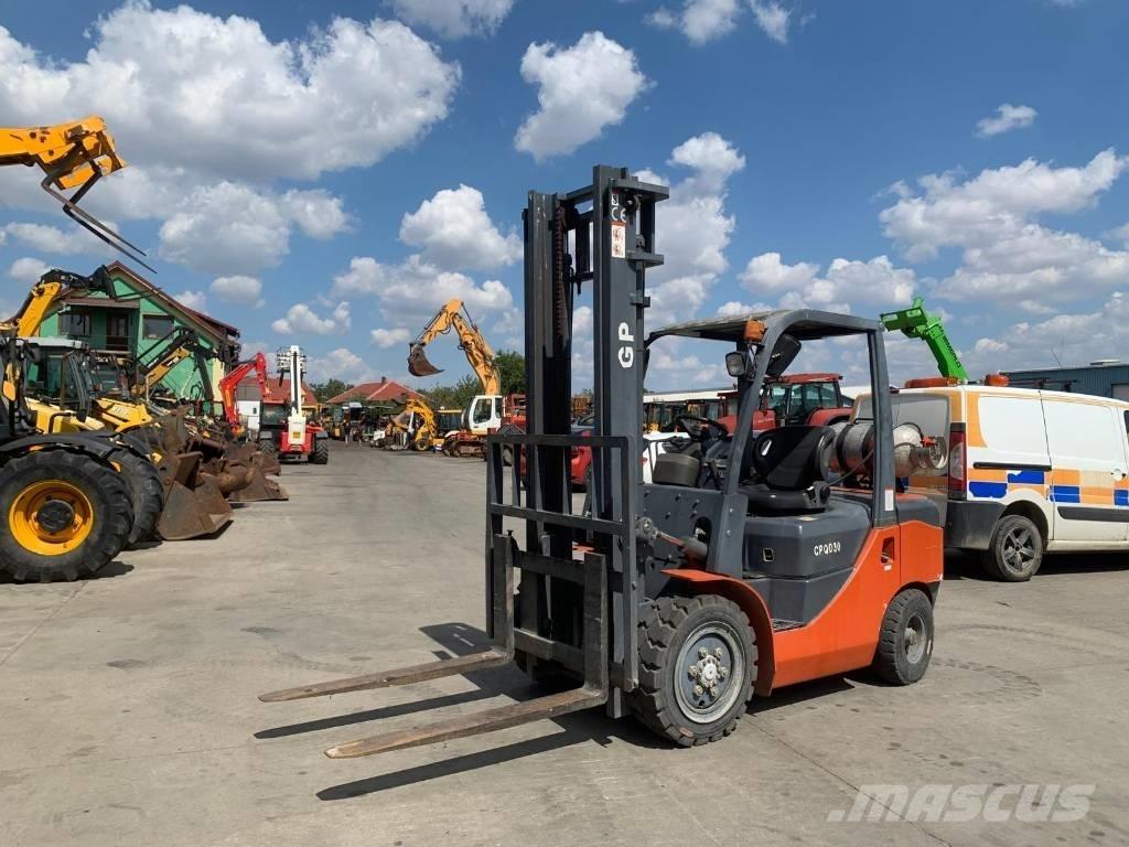  CPQD30 30 LPG'li forkliftler