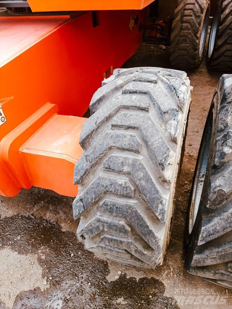 JLG 860 SJ Teleskopik personel platformları