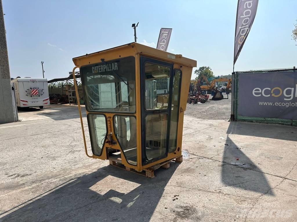 CAT 140 H Kabin