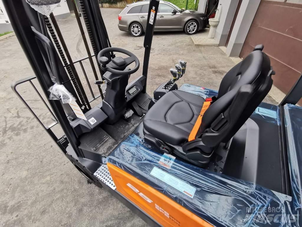 Doosan B25S-7 Elektrikli forkliftler