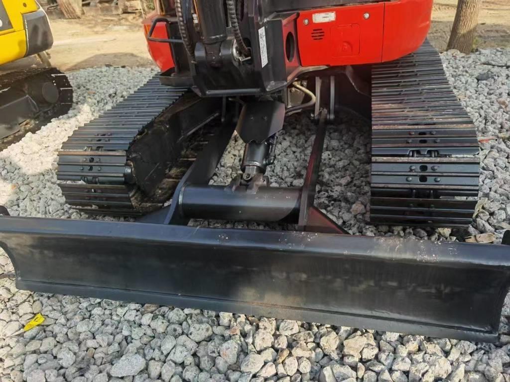 Kubota 165 Paletli ekskavatörler