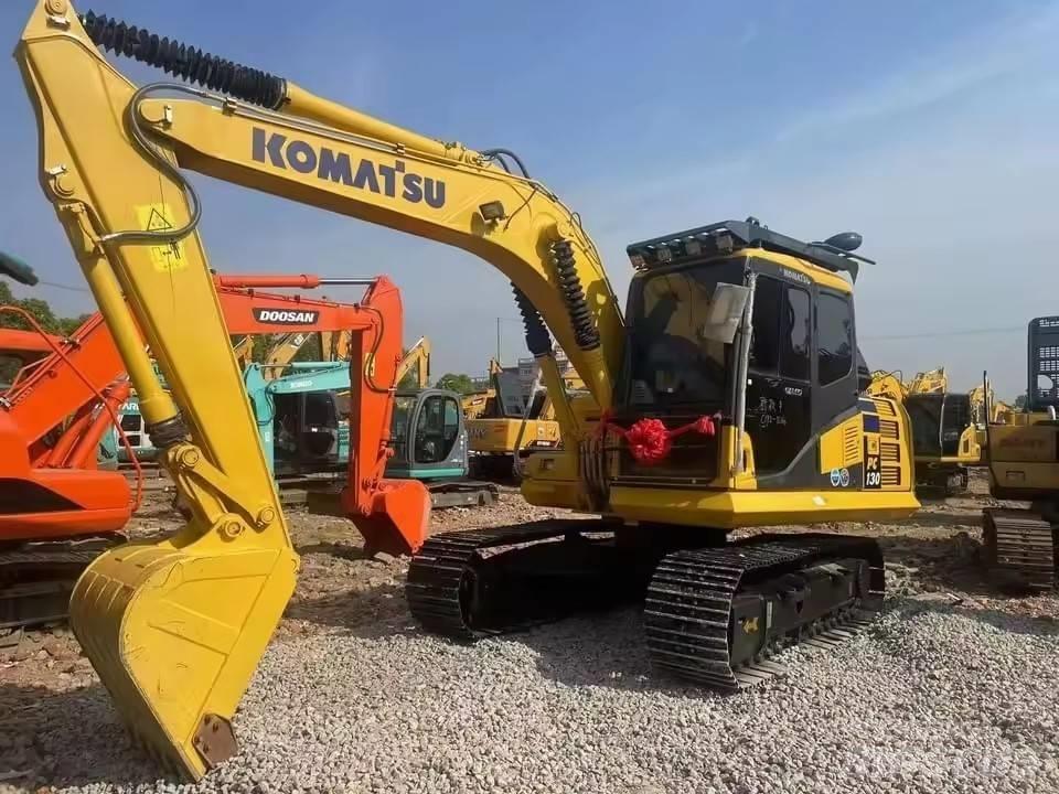 Komatsu PC 130 Paletli ekskavatörler