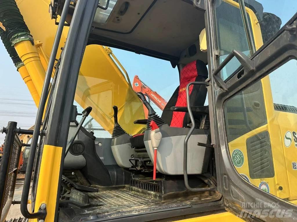 Komatsu PC 200LC Paletli ekskavatörler