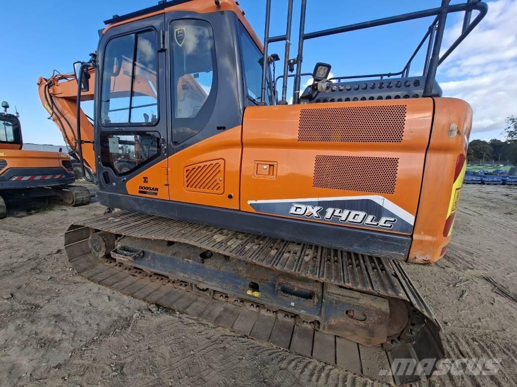 Doosan DX140LC-7 Paletli ekskavatörler