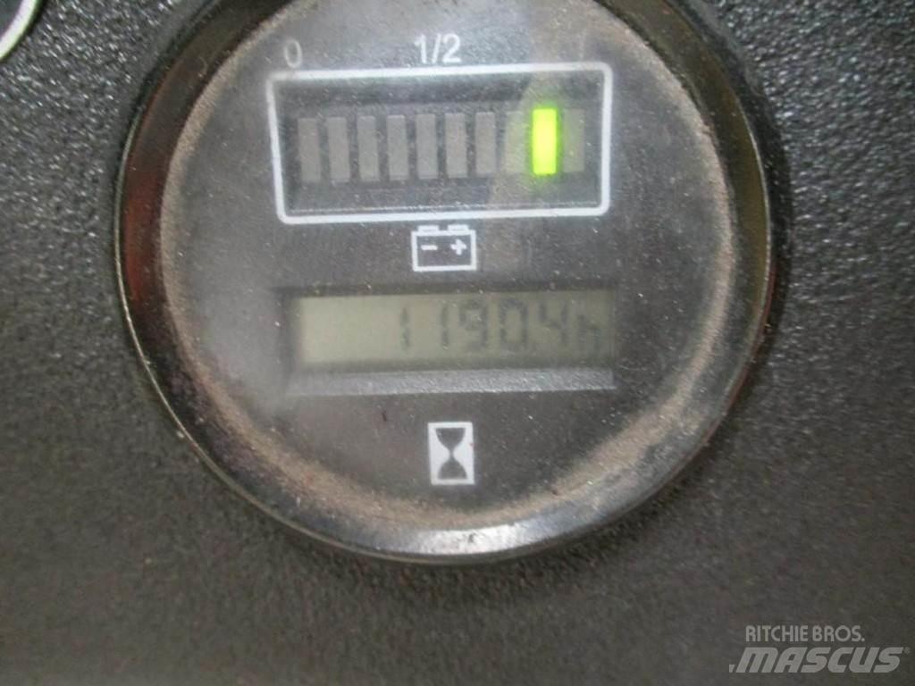 Linde L 20i Yaya kumandali istif makinasi