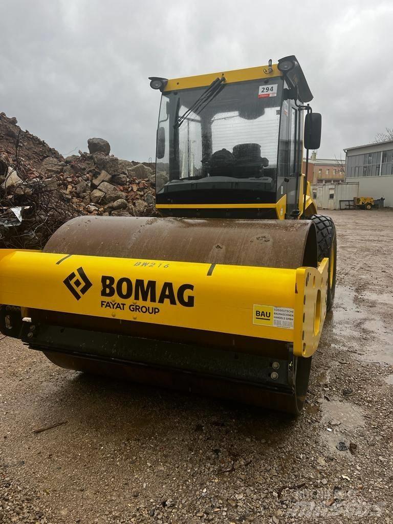 Bomag BW211 D5 Tek tamburlu silindirler