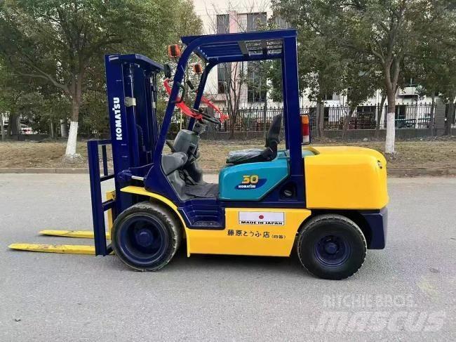 Komatsu FD 30 T-14 Dizel forkliftler