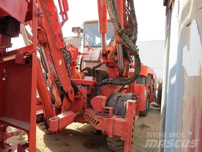 Sandvik DT 821 SC Sondaj kuleleri