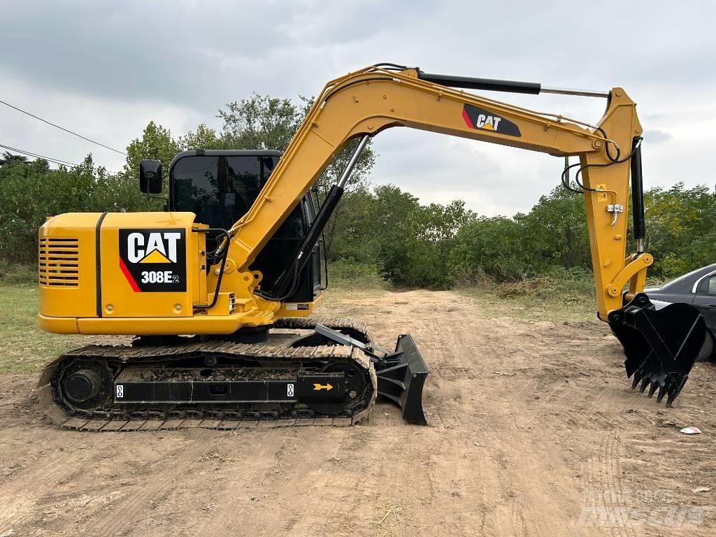 CAT 308E2 Paletli ekskavatörler