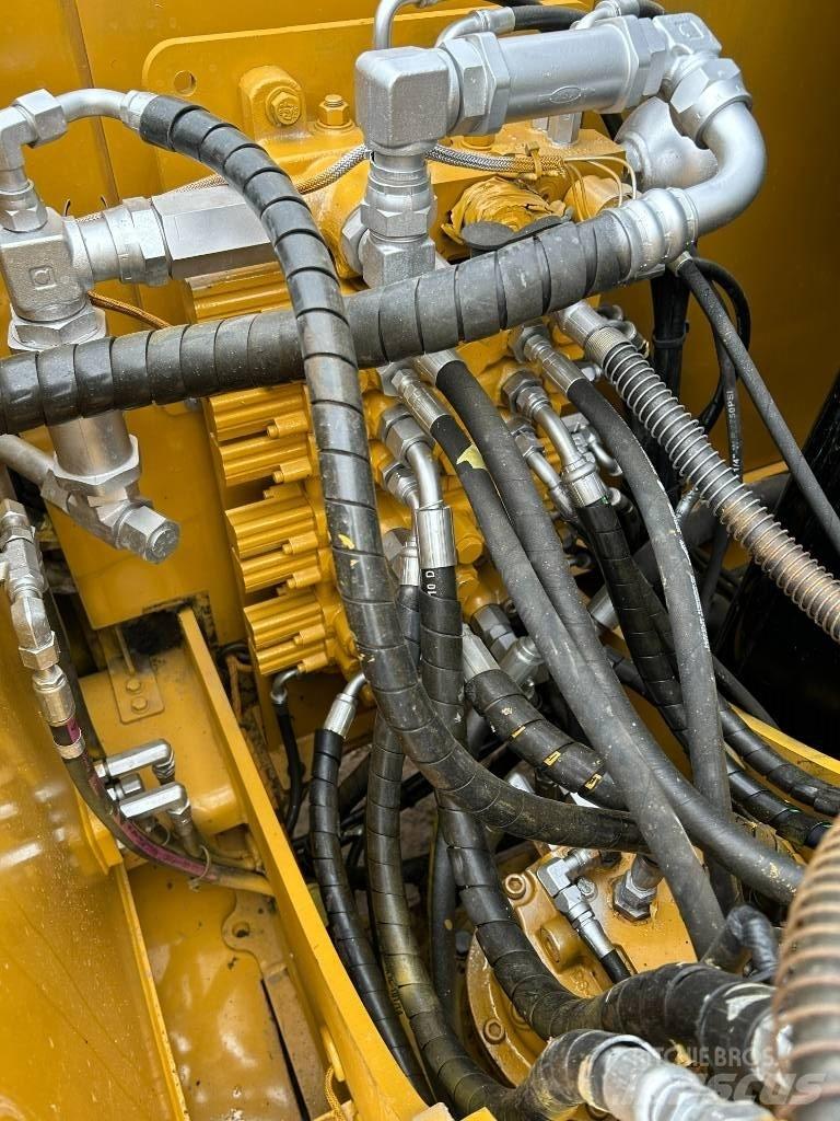 CAT 308E2 Paletli ekskavatörler