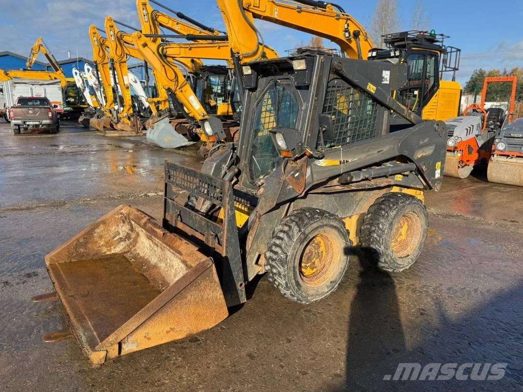 New Holland LS 170 Skid steer loderler