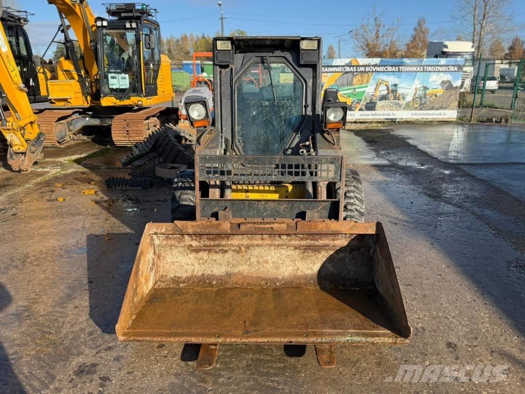 New Holland LS 170 Skid steer loderler